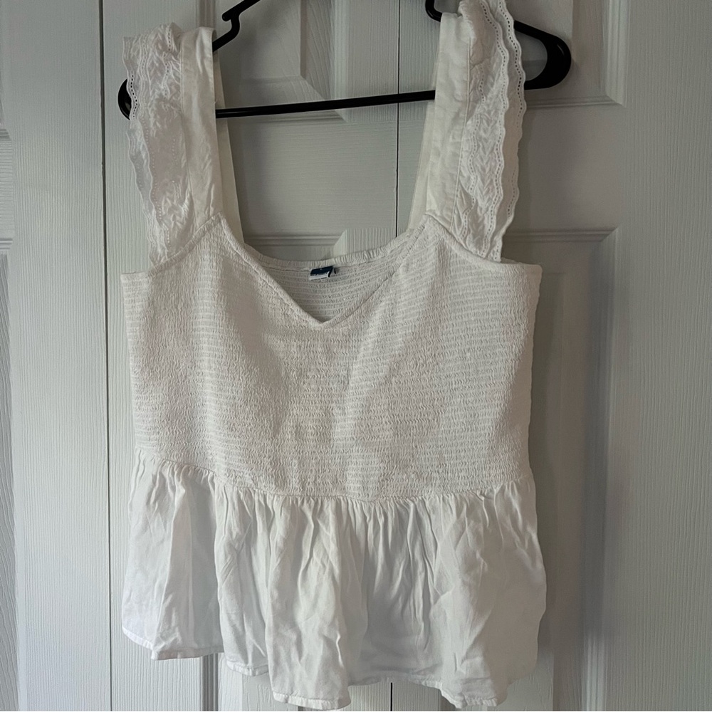 Old Navy White Lace Strap Tank Top